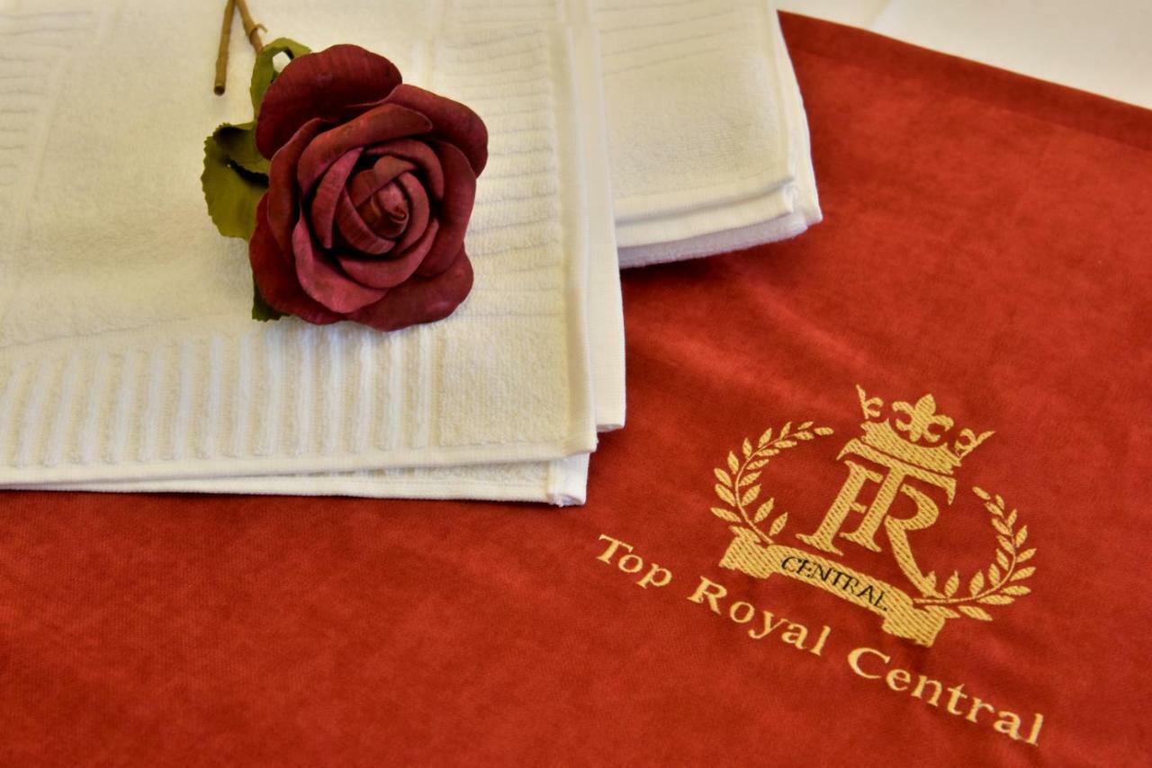 Top Royal Central Braşov Exteriör bild